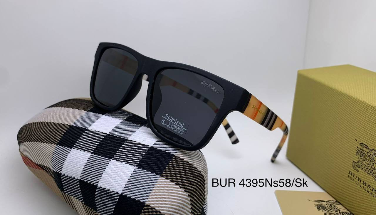 Burberry
65 dhs🪙

Zain126
♥️♥️♥️