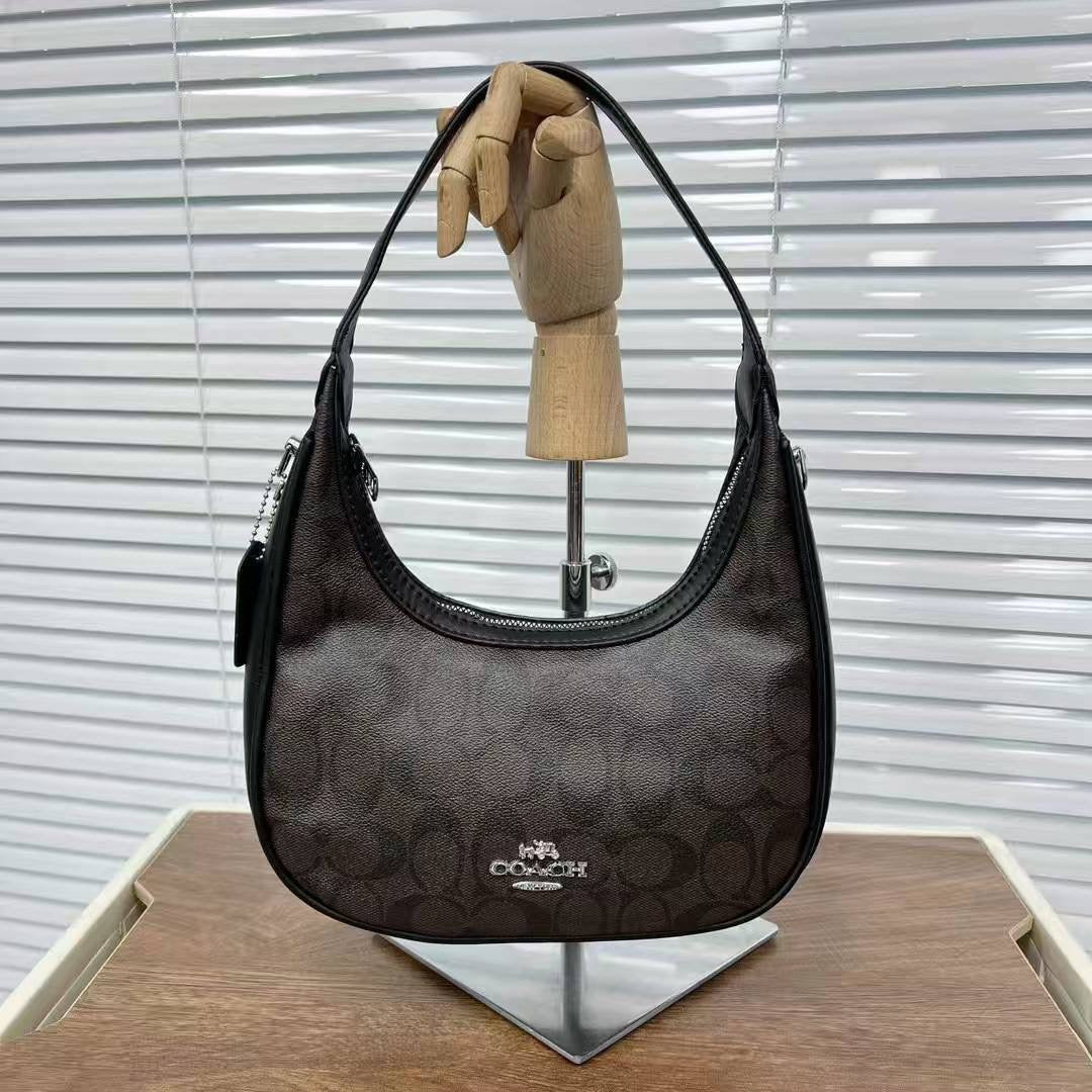 Coach
65 dhs🇦🇪

Zain22
♥️♥️♥️