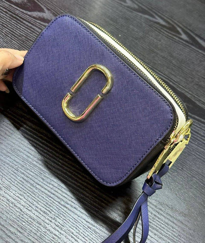 MARC JACOBS 

NEW CAME GOOD QUALITY 
WITH BOX 
🎁🎁🎁

80 dhs🇦🇪

Zain39
♥️♥️♥️