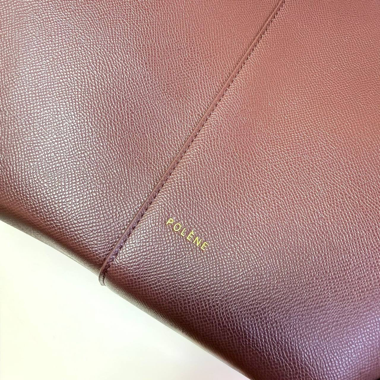 POLENE 
COPY ONE NEW CAME  
200 dhs🇦🇪
SIZE: 43cm

Zain39
♥️♥️♥️