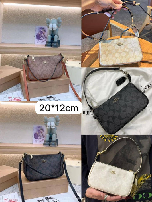 Coach Nalita

Size : 20 * 12 cm

80 dhs🇦🇪

with box 🎁

Zain115
♥️♥️♥️
