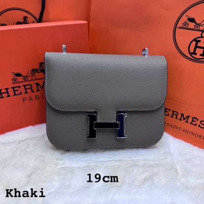 Hermes ᴄᴏɴsᴛᴀɴᴄᴇ(sɪʟᴠᴇʀ)
ᴡɪᴛʜʙᴏx
🎁🎁🎁

ʟᴇᴀᴛʜᴇʀ
sɪᴢᴇ:19ᴄᴍ

95 dhs🇦🇪

Zain56
♥️♥️♥️