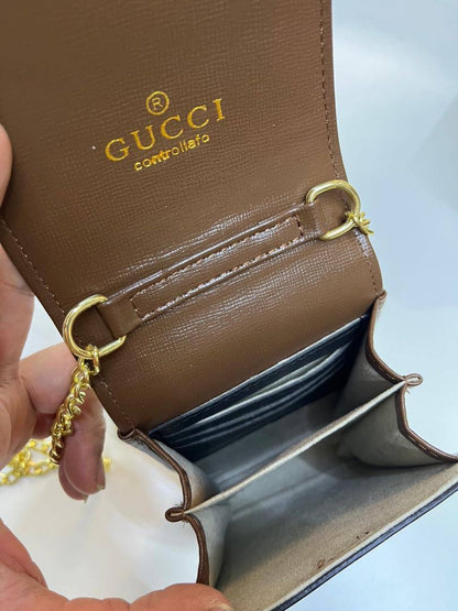 Mobile phone bag
60 dhs🪙

with box
🎁🎁🎁
size 11×18×4cm

Zain42
♥️♥️♥️