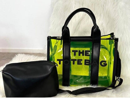 MARC JACOBS ᴛʜᴇ ᴛᴏᴛᴇʙᴀɢ
ᴄᴀɴᴠᴀss & ᴛʀᴀɴsᴘᴀʀᴇɴᴛ
ᴡɪᴛʜ ᴘᴏᴜᴄʜ ᴀɴᴅ ʟᴏɴɢ sᴛʀᴀᴘ
sɪᴢᴇ : 35 cm

105 dhs🇦🇪

Zain31
♥️♥️♥️