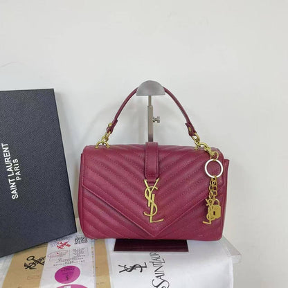 YSL 
105 dhs🇦🇪

With box
🎁🎁🎁

size 25cm

Zain161
♥️♥️♥️