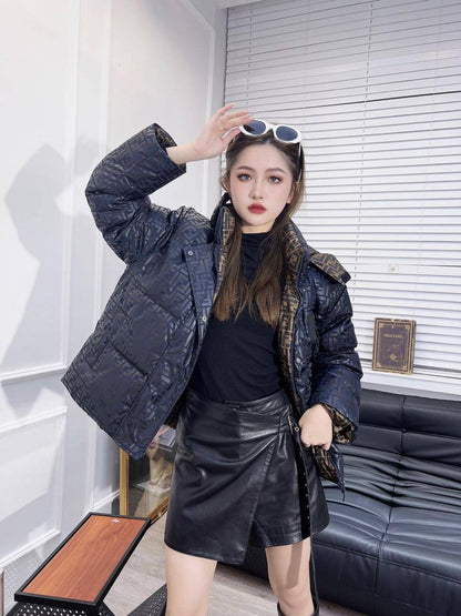 New collections   
380 dhs🪙
*good  quality  💕💝🛍️
*Sizes:S M L * 
*AVAILABLE NOW*

Zain231
♥️♥️♥️