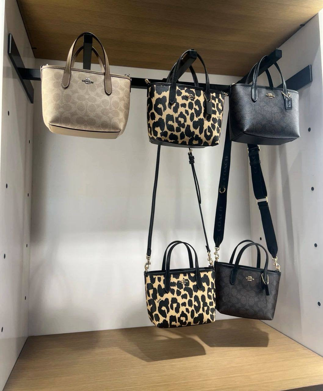 Coach - Prada

85 dhs🇦🇪
Good quality

Zain35
♥️♥️♥️