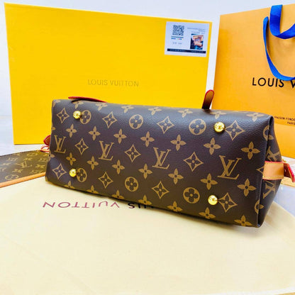 LV
36*25*12cm

With box
🎁🎁🎁

80 dhs🇦🇪

Zain57
♥️♥️♥️