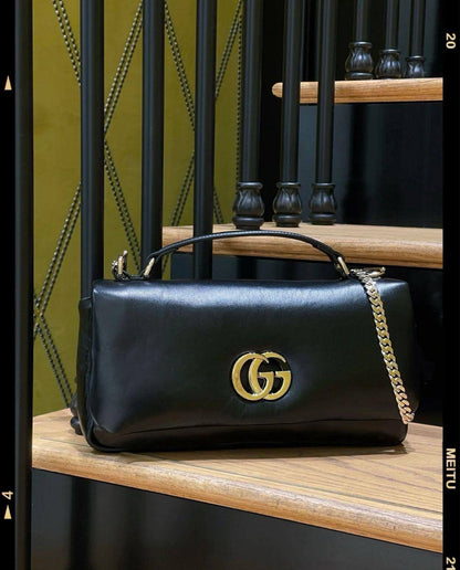 D&G

90 dhs🇦🇪

Good quality 

with box
🎁🎁🎁

Zain35
♥️♥️♥️
