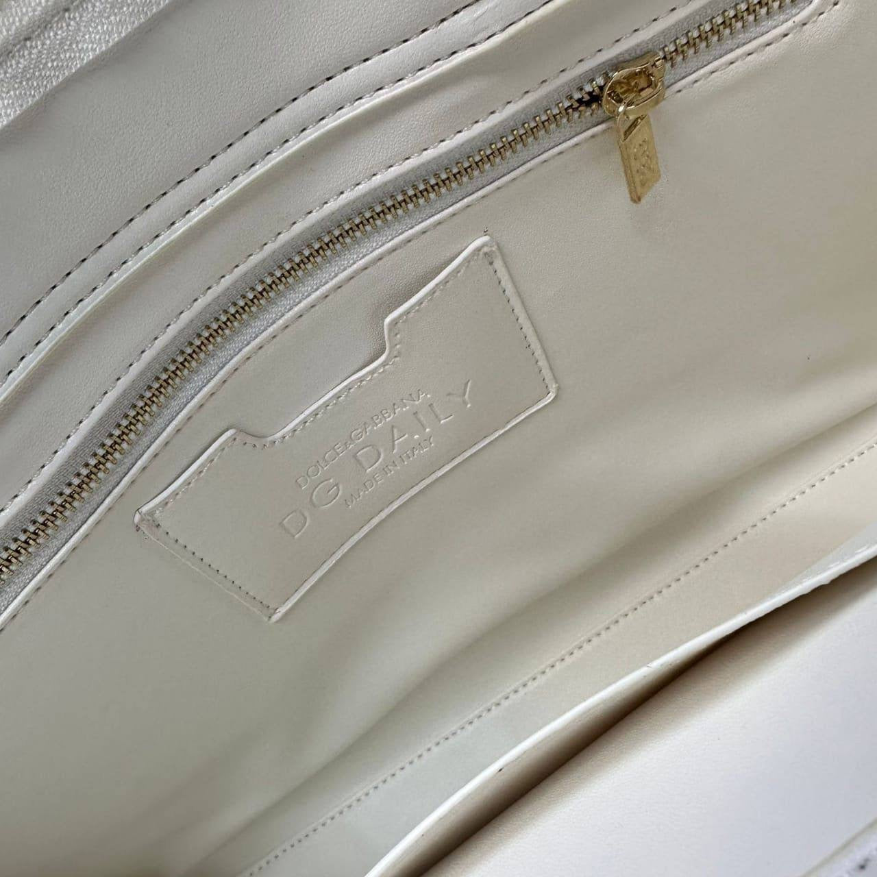 D&G
offer price
75 dhs🇦🇪

Zain39
♥️♥️♥️