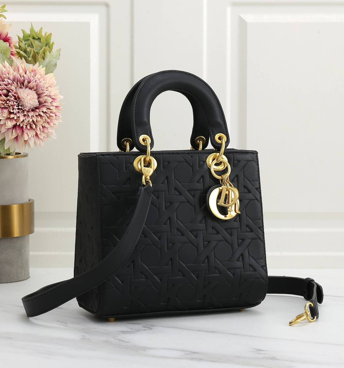 DIOR RESTOCK 

GOOD QUALITY 
BIG SIZE 

120 dhs🇦🇪

Zain39
♥️♥️♥️