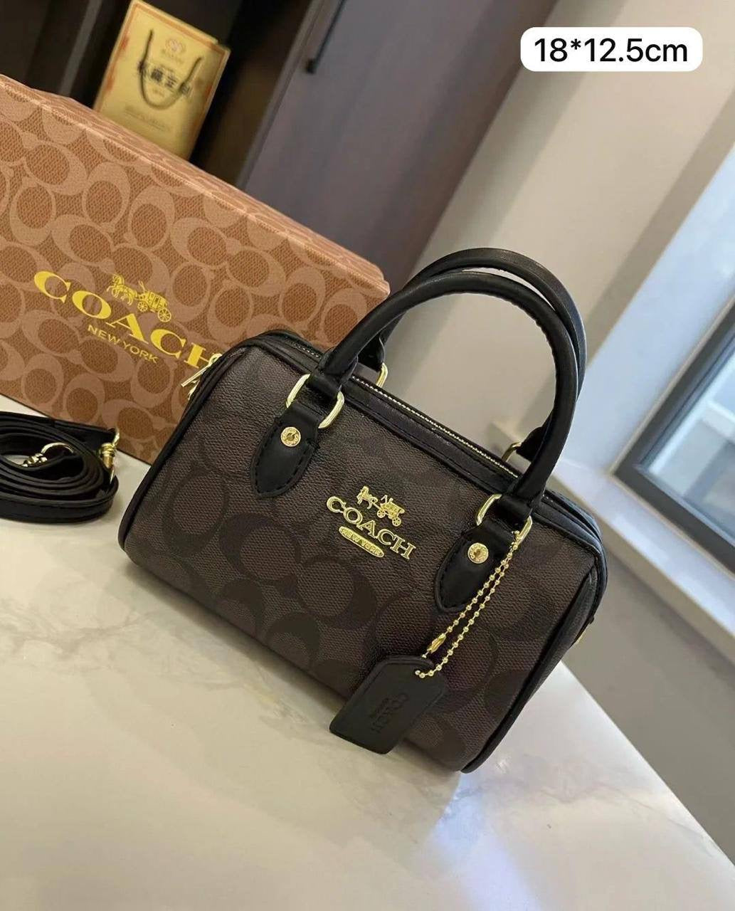 Coach Rowan
Small Size : 18 * 12.5 cm
90 dhs🇦🇪

with box 
🎁🎁🎁

Zain115
♥️♥️♥️