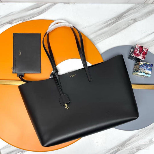 YSL
Master
270 dhs🇦🇪
Zain192
♥️♥️♥️