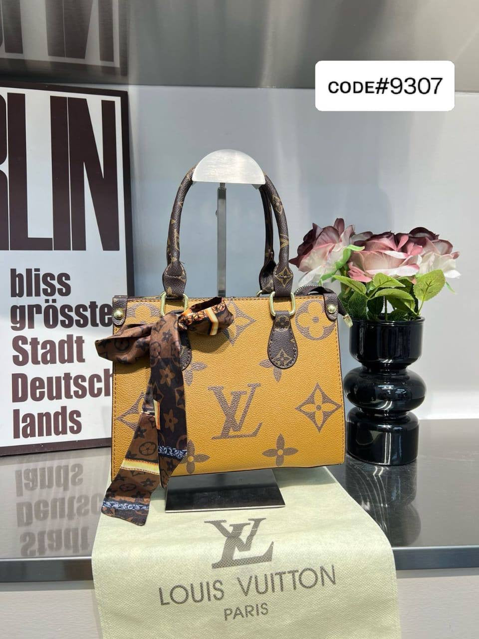 LV
ᴍɪɴɪ Oɴ Tʜᴇ Gᴏ
ᴡɪᴛʜ  ᴛᴡɪʟʟʏ ʀɪʙʙᴏɴ
ɪᴛ ʜᴀs ʟᴏɴɢ ʙᴇʟᴛ sᴛʀᴀᴘ
sɪᴢᴇ :25 cm

70 dhs🇦🇪

Zain31
♥️♥️♥️