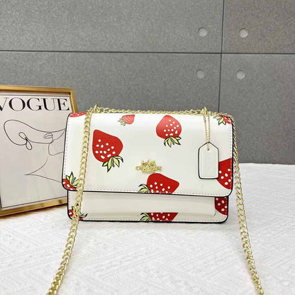 Coach 
65 dhs🇦🇪

Zain137
♥️♥️♥️