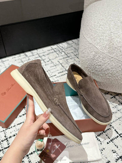 NEW CAME 
MEN LORO PIANA 

130 dhs🇦🇪

Size 40-45 

Zain40
♥️♥️♥️