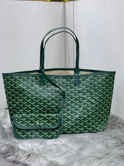 Goyard
SIZE  ……… 50 cm 🌷🌷🌷
90 dhs🇦🇪

Zain51
♥️♥️♥️