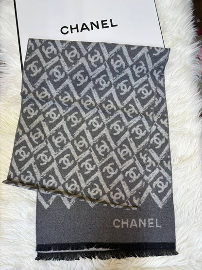 Winter muffler

No box
45 dhs🇦🇪

With box 🎁
60 dhs🇦🇪

Zain93
♥️♥️♥️