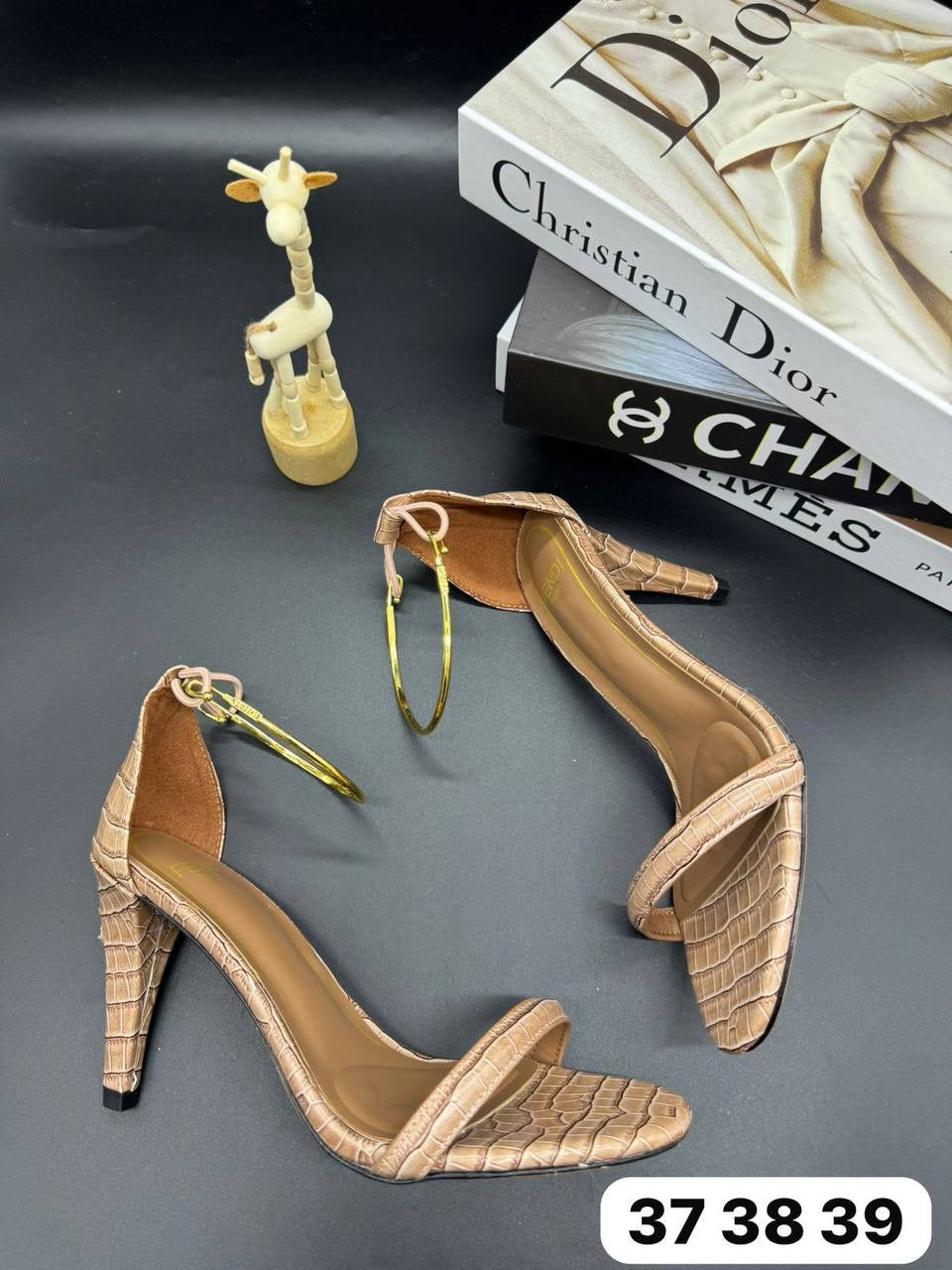 offer offer 
Limit Stock
Master Shoes
140 dhs🇦🇪

Zain119
♥️♥️♥️