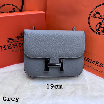 Hermes ᴄᴏɴsᴛᴀɴᴄᴇ(sɪʟᴠᴇʀ)
ᴡɪᴛʜʙᴏx
🎁🎁🎁

ʟᴇᴀᴛʜᴇʀ
sɪᴢᴇ:19ᴄᴍ

95 dhs🇦🇪

Zain56
♥️♥️♥️