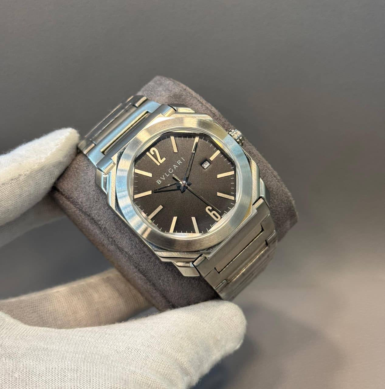 Bvlgari 
watch for men 
good quality 
190 dhs🇦🇪

Zain59
♥️♥️♥️