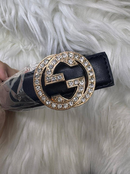 Brand belt
High  Quality 
Size：110 * 2.5 cm
25 dhs🪙

Zain115
♥️♥️♥️