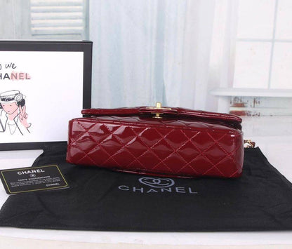 CHANEL 

WITH BOX  
🎁🎁🎁

105 dhs🪙💕
SIZE: 25cm

Zain39
♥️♥️♥️