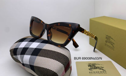 Burberry
65 dhs🪙

Zain126
♥️♥️♥️