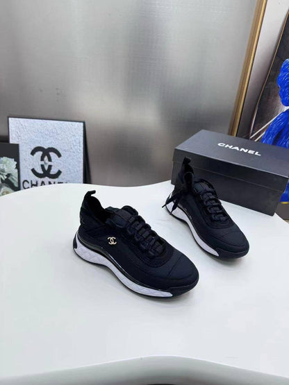 Channel Shoes 👟 
Size 36 to 41 
150 dhs🪙

Zain82
♥️♥️♥️