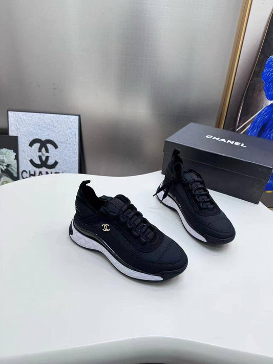 Channel Shoes 👟 
Size 36 to 41 
150 dhs🪙

Zain82
♥️♥️♥️