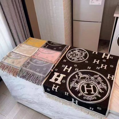 Scarfs For Winter 
Good Quality 
50 dhs🪙
size 65×200cm

Zain250
♥️♥️♥️