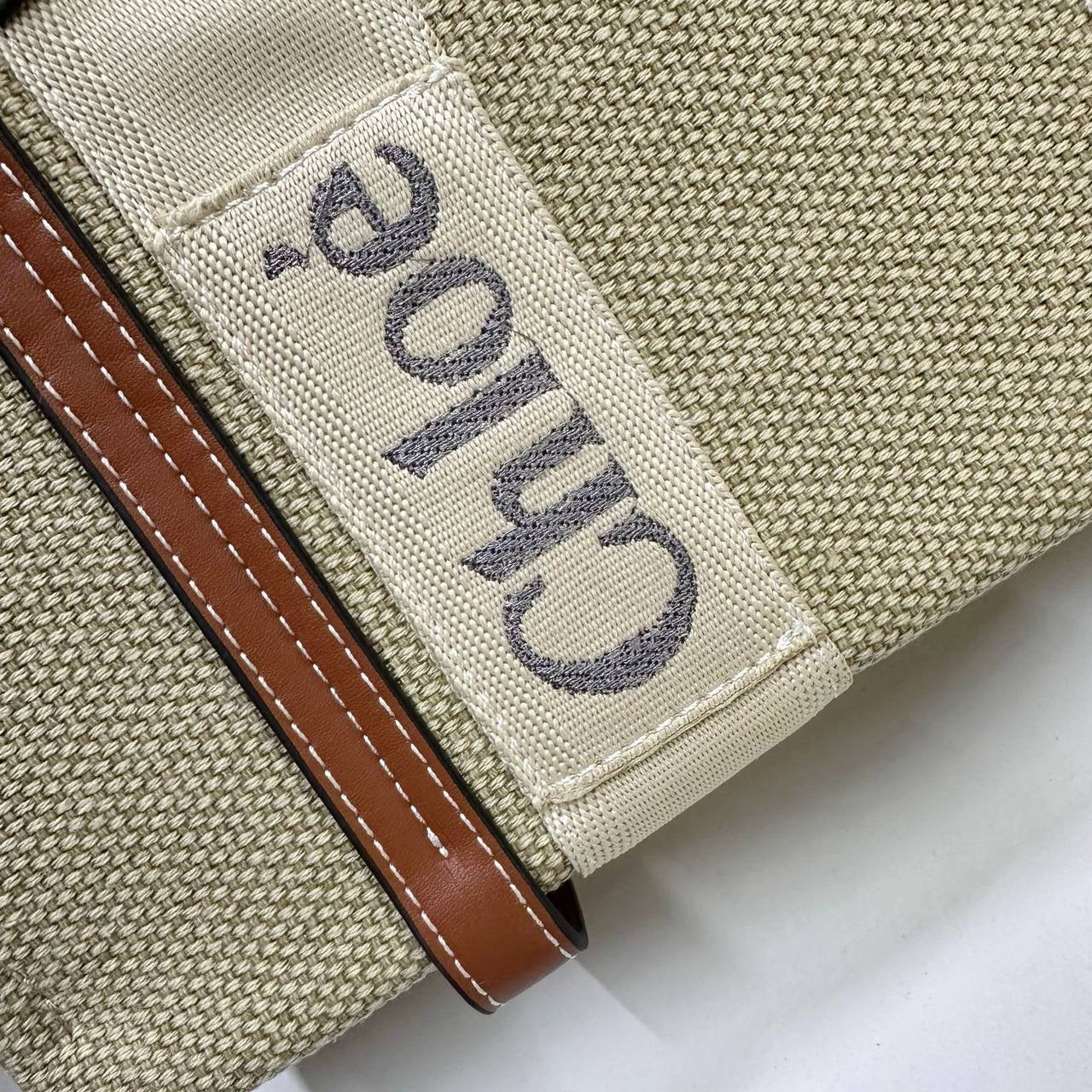 Chloe 

high quality 
Big size 105 dhs🪙💕
Small size 100 dhs🪙💕

Zain39
♥️♥️♥️