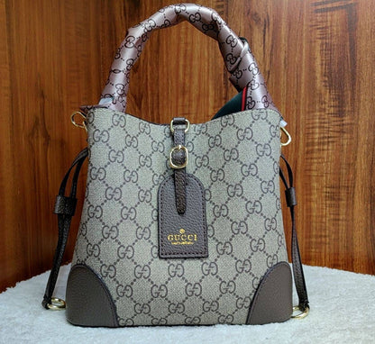 LV
New Stock - Good Quality
95 dhs🪙

Zain219
♥️♥️♥️