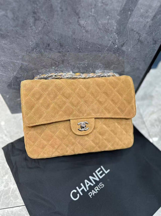 Chanel Master

280 dhs🇦🇪

without box

Zain228
♥️♥️♥️