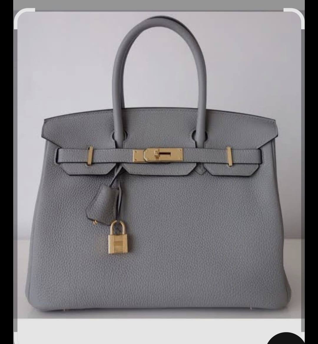 Hermes

good quality

120 dhs🇦🇪
30 CM

Zain143
♥️♥️♥️