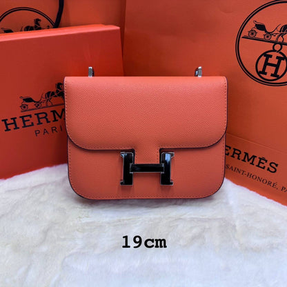 Hermes ᴄᴏɴsᴛᴀɴᴄᴇ(sɪʟᴠᴇʀ)
ᴡɪᴛʜʙᴏx
🎁🎁🎁

ʟᴇᴀᴛʜᴇʀ
sɪᴢᴇ:19ᴄᴍ

95 dhs🇦🇪

Zain56
♥️♥️♥️