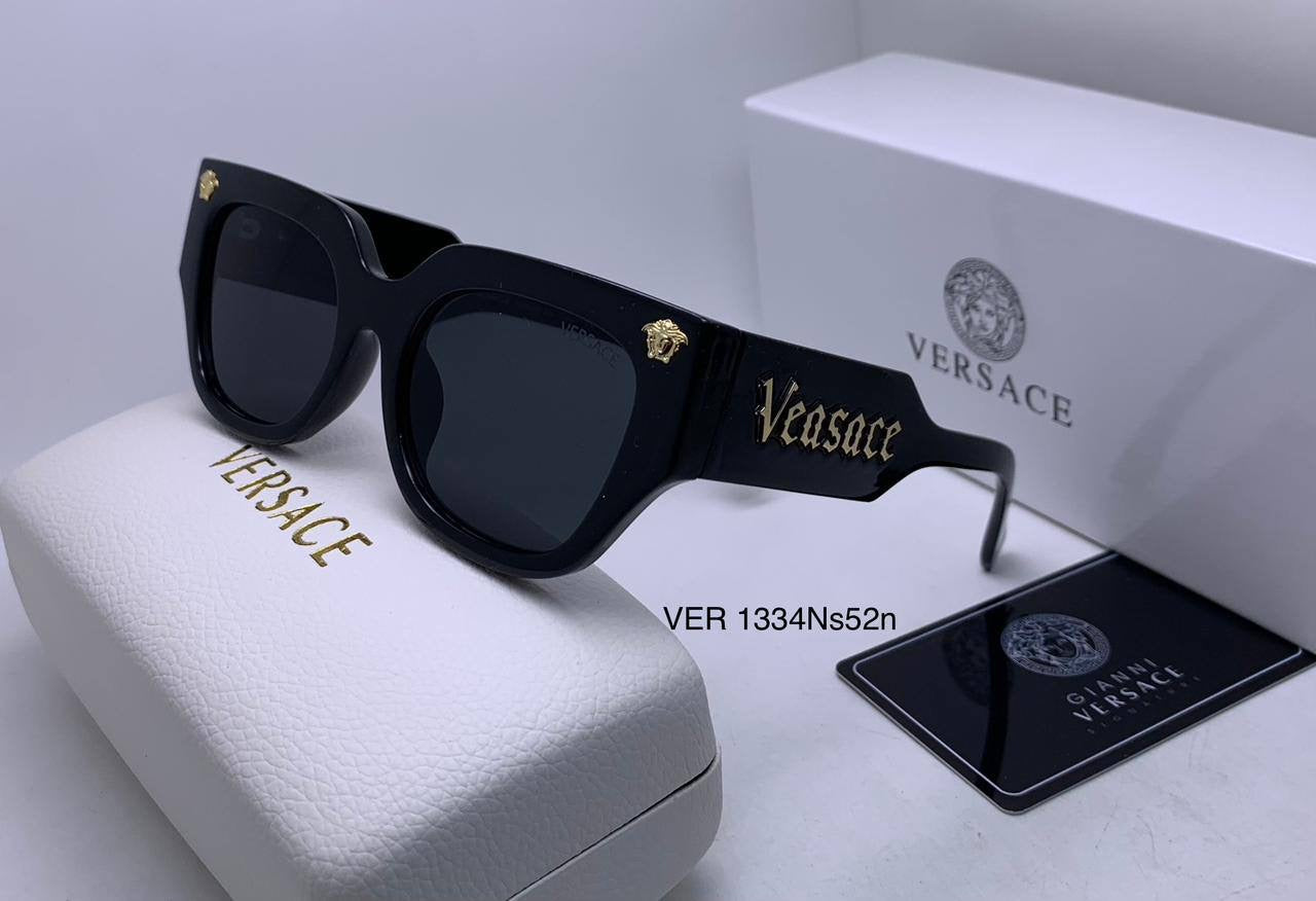 Versace
65 dhs🪙

Zain126
♥️♥️♥️
