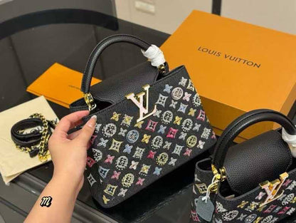 LV Master
21CM 
300 dhs🇦🇪

27CM 
320 dhs🇦🇪
WITH BOX 
🎁🎁🎁

Zain131
♥️♥️♥️