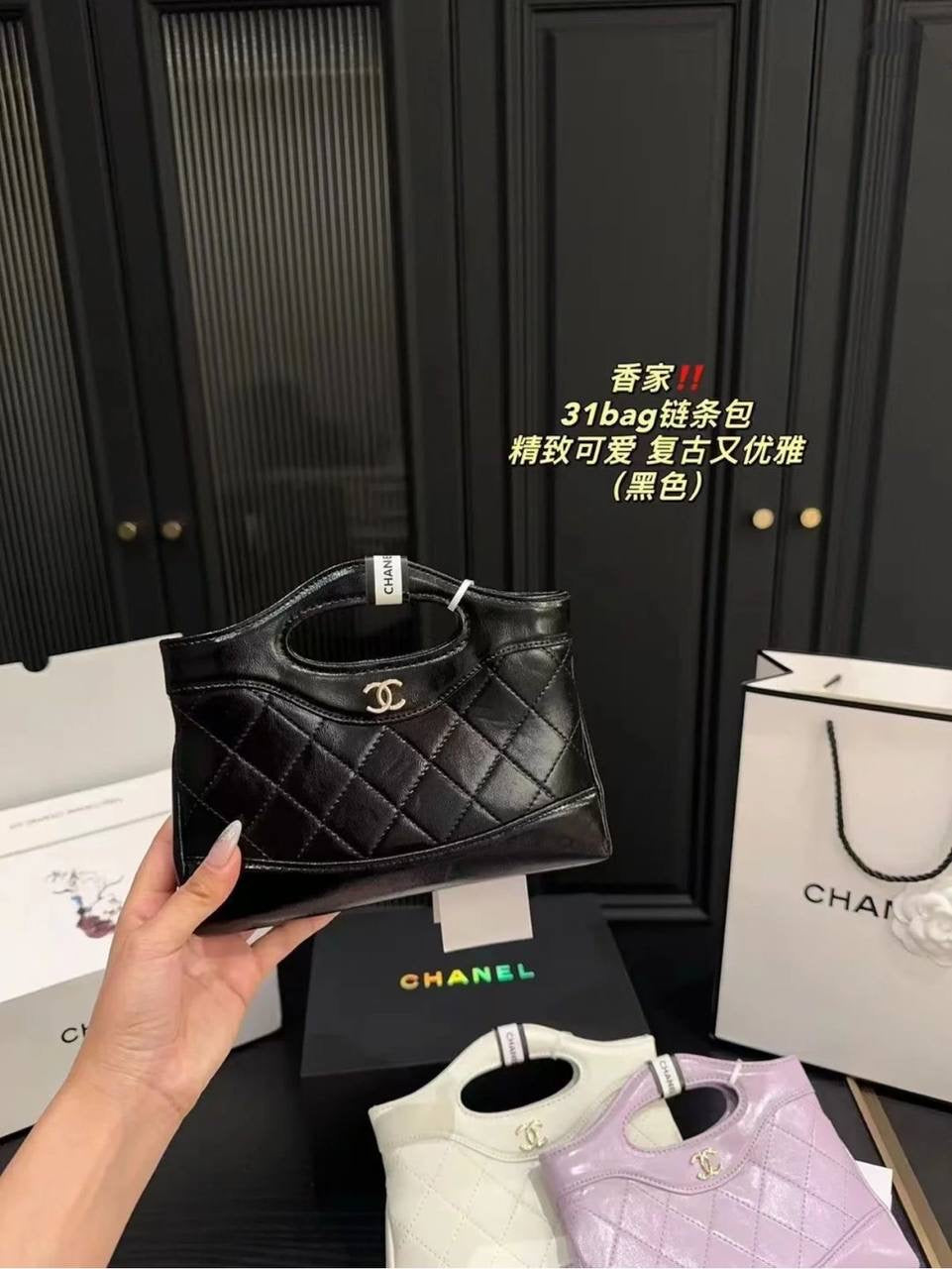 Chanel
80 dhs🪙💕

with box
🎁🎁🎁

sliver logo

Zain38
♥️♥️♥️