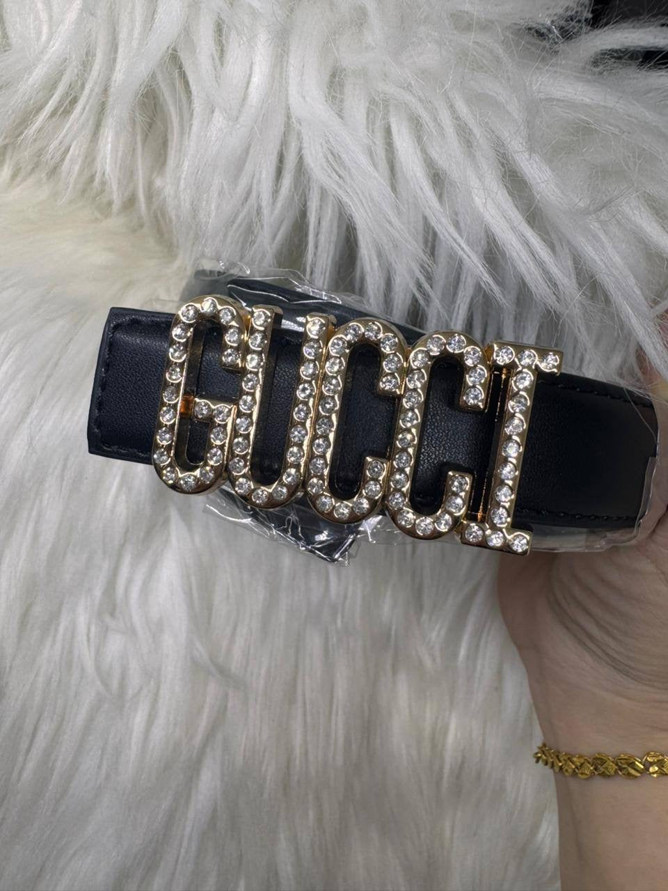 Brand belt
High  Quality 
Size：110 * 2.5 cm
25 dhs🪙

Zain115
♥️♥️♥️