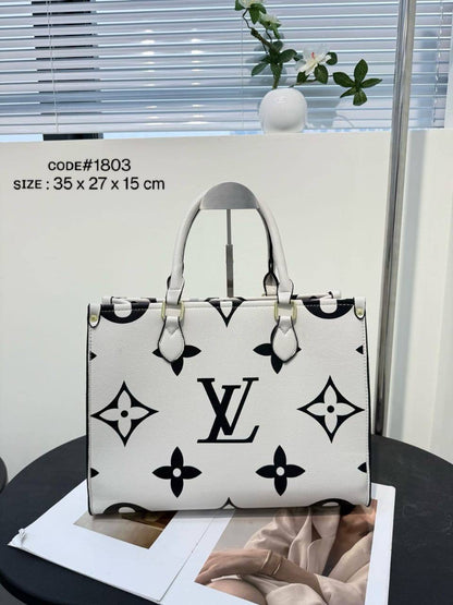 LV
ON THE GO ʜᴀɴᴅᴄᴀʀʀʏ
ᴡɪᴛʜ ʟᴏɴɢ ʙᴇʟᴛ sᴛʀᴀᴘ
sɪᴢᴇ: 35 cm

75 dhs🇦🇪

Zain31
♥️♥️♥️