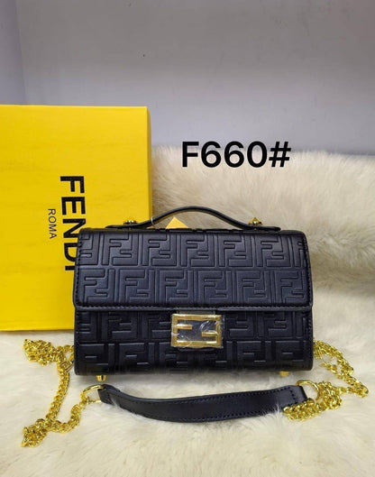 Bags offer

With box 
🎁🎁🎁

75 dhs🪙💕

Zain50
♥️♥️♥️