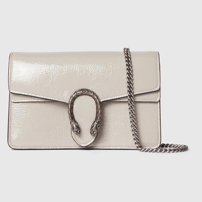 GUCCI 
PREMIUM QUALITY 💯
130 dhs🪙
WITH BOX 📦

Zain28
♥️♥️♥️