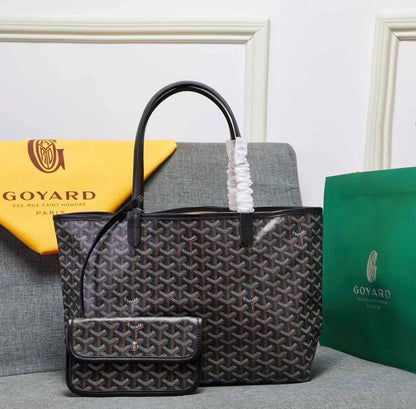 Goyard

Small     80 dhs🇦🇪
Medium  85 dhs🇦🇪
Large      90 dhs🇦🇪

with paper bag
good quality

Zain213
♥️♥️♥️