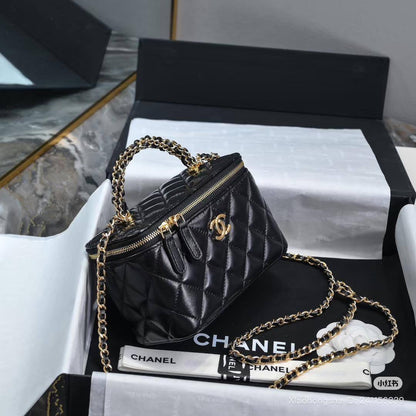 .
CHANEL
SUPER MASTER QUALITY 🔥🔥
WITH FULL PACKAGING 🎁
For Price 👇 WTSP Text Zain 0568585901

Zain255
♥️♥️♥️