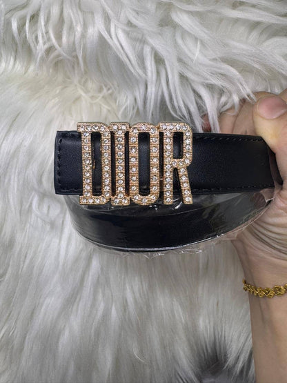 Brand belt
High  Quality 
Size：110 * 2.5 cm
25 dhs🪙

Zain115
♥️♥️♥️