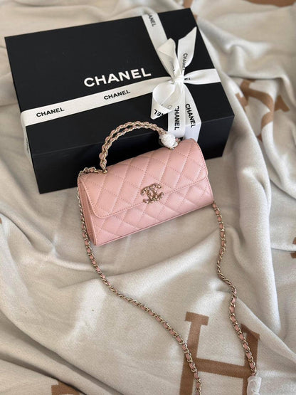 Chanel Master ++++
For Price 👇 WTSP Text Zain 0568585901

Zain258
♥️♥️♥️