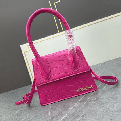 Jacquemus
offer price
65 dhs🇦🇪

Zain39
♥️♥️♥️