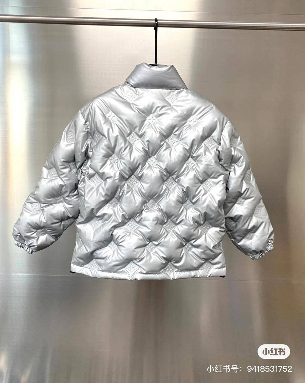 New collections   
380 dhs🪙
*good  quality  💕💝🛍️
*Sizes:S M L * 
*AVAILABLE NOW*

Zain231
♥️♥️♥️