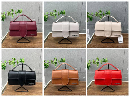 Jacquemus
nice quality
nice price 
65 dhs🪙💕

Zain22
♥️♥️♥️